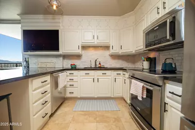 2323 N Central Avenue #1701, Phoenix, AZ 85004 - Photo 14