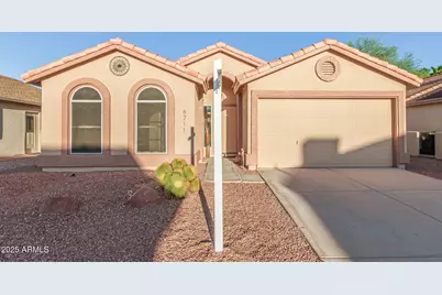 6711 S Coral Gable Drive, Chandler, AZ 85249 - Photo 2