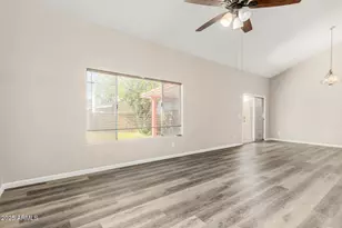 11226 N 81st Ave, Peoria, AZ 85345 - Photo 12