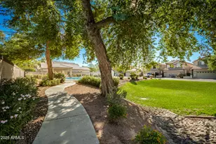 10521 W Berkeley Rd, Avondale, AZ 85392 - Photo 20