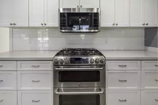 5038 E Earll Dr, Phoenix, AZ 85018 - Photo 12