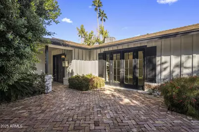 5038 E Earll Drive, Phoenix, AZ 85018 - Photo 4