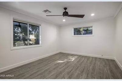 5038 E Earll Drive, Phoenix, AZ 85018 - Photo 14