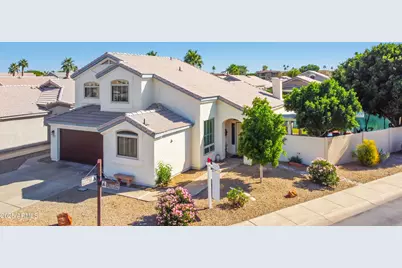 8977 W Lisbon Lane, Peoria, AZ 85381 - Photo 32