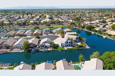 8977 W Lisbon Lane, Peoria, AZ 85381 - Photo 36