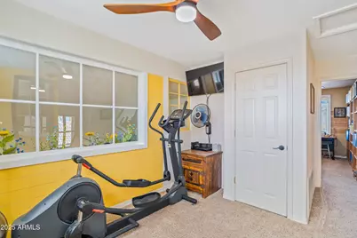 8977 W Lisbon Lane, Peoria, AZ 85381 - Photo 18