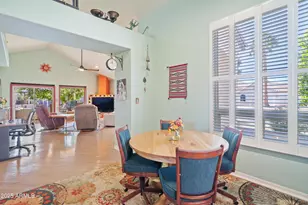 8977 W Lisbon Ln, Peoria, AZ 85381 - Photo 12