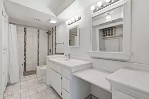 2131 E Bethany Home Rd, Phoenix, AZ 85016 - Photo 14