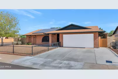 9441 N 49th Drive, Glendale, AZ 85302 - Photo 1