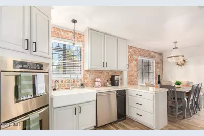 1720 N Whittier Drive, Phoenix, AZ 85006 - Photo 10