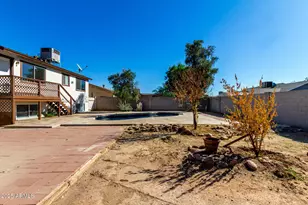 7613 W Flower St, Phoenix, AZ 85033 - Photo 42