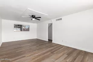 7613 W Flower St, Phoenix, AZ 85033 - Photo 34