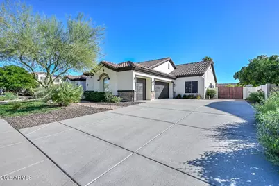 9133 W Andrea Drive, Peoria, AZ 85383 - Photo 4
