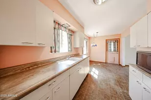 1820 W Northview Ave, Phoenix, AZ 85021 - Photo 1