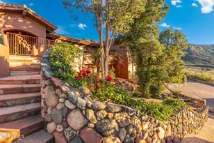3226 Valley Vista Dr, Sedona, AZ 86351 - Photo 8