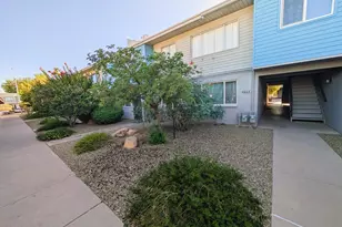 2610 W Berridge Ln, Phoenix, AZ 85017 - Photo 2