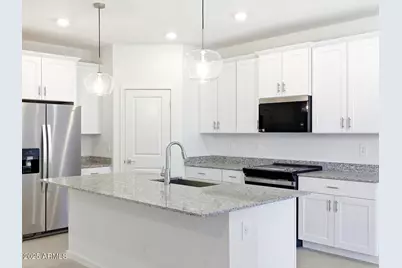 24602 W Chambers Street, Buckeye, AZ 85326 - Photo 2