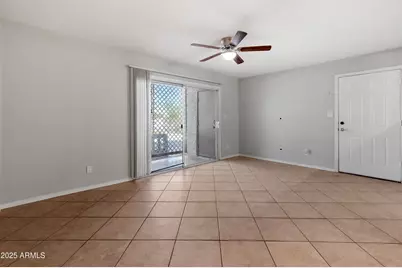 2121 W Royal Palm Road #1013, Phoenix, AZ 85021 - Photo 4
