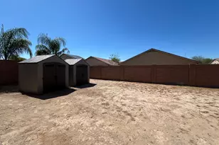 25161 W Carson Ct, Buckeye, AZ 85326 - Photo 20