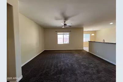 25161 W Carson Court, Buckeye, AZ 85326 - Photo 6