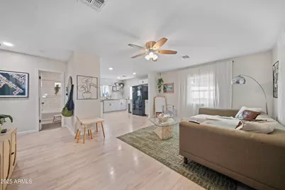 2547 W Adams Street, Phoenix, AZ 85009 - Photo 4