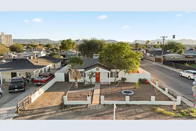 2547 W Adams Street, Phoenix, AZ 85009 - Photo 16