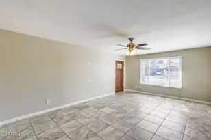 4420 W Mercer Ln, Glendale, AZ 85304 - Photo 16