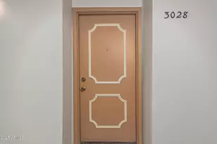 3033 E Devonshire Ave, Phoenix, AZ 85016 - Photo 4