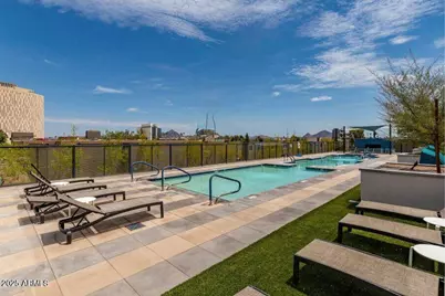 3131 N Central Avenue #7004, Phoenix, AZ 85012 - Photo 1