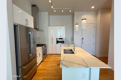 3131 N Central Avenue #Unit 7004, Phoenix, AZ 85012 - Photo 6