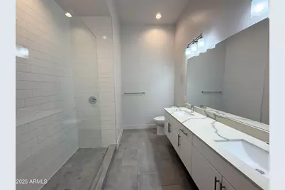3131 N Central Avenue #Unit 7004, Phoenix, AZ 85012 - Photo 12