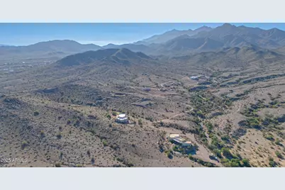 8608 S 138th Avenue S #-, Goodyear, AZ 85338 - Photo 2