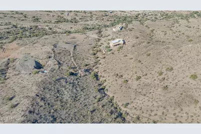 8608 S 138th Avenue S #-, Goodyear, AZ 85338 - Photo 6