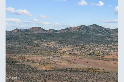 16057 S Sickles Ranch Road, Peeples Valley, AZ 86332 - Photo 38