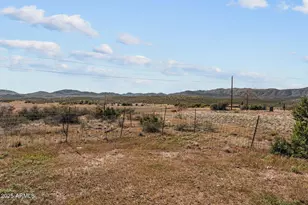 16057 S Sickles Ranch Rd, Peeples Valley, AZ 86332 - Photo 38