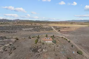 16057 S Sickles Ranch Rd, Peeples Valley, AZ 86332 - Photo 34