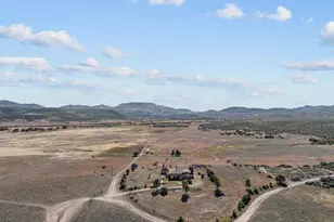 16057 S Sickles Ranch Rd, Peeples Valley, AZ 86332 - Photo 30