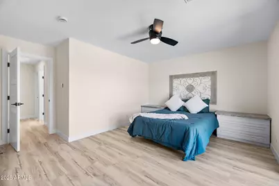 11022 N 41st Avenue, Phoenix, AZ 85029 - Photo 16