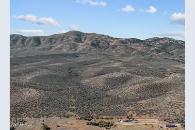 129 Acres Sickles Ranch Radial, Peeples Valley, AZ 86332 - Photo 22