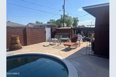 5648 W Meadowbrook Avenue, Phoenix, AZ 85031 - Photo 12