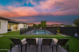 7403 W Port Au Prince Ln, Peoria, AZ 85381 - Photo 32