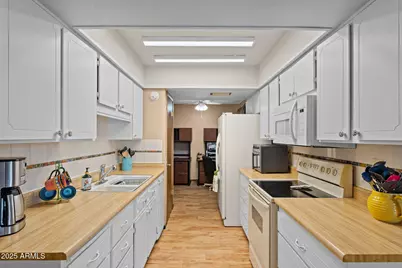 19614 N Star Ridge Drive, Sun City West, AZ 85375 - Photo 14