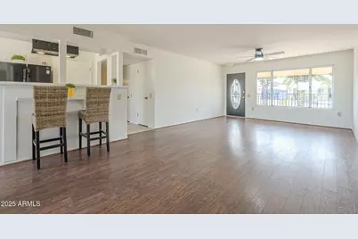 19825 N 100th Avenue, Sun City, AZ 85373 - Photo 8