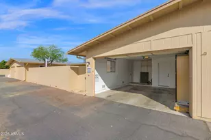 18222 N Stonebrook Dr, Sun City West, AZ 85375 - Photo 24