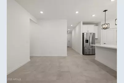 25191 N 160th Avenue, Surprise, AZ 85387 - Photo 10
