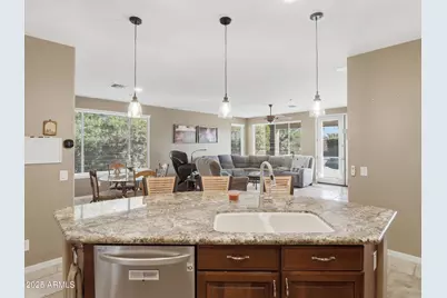 14469 W Edgemont Avenue, Goodyear, AZ 85395 - Photo 10