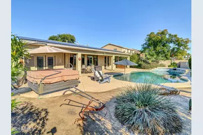 14469 W Edgemont Avenue, Goodyear, AZ 85395 - Photo 2