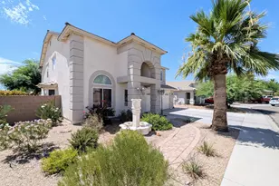 4014 S 74th Ln, Phoenix, AZ 85043 - Photo 2