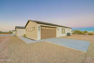 71 S 352nd Dr, Tonopah, AZ 85354 - Photo 2