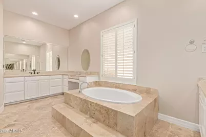 16404 S 23rd Way, Phoenix, AZ 85048 - Photo 32